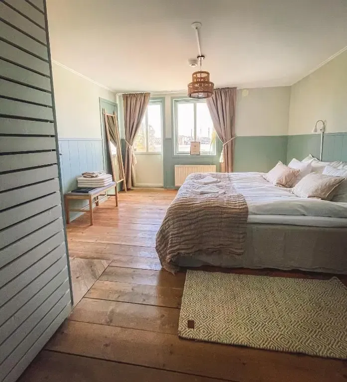 Rum #2, Dubbelrum - Image 1